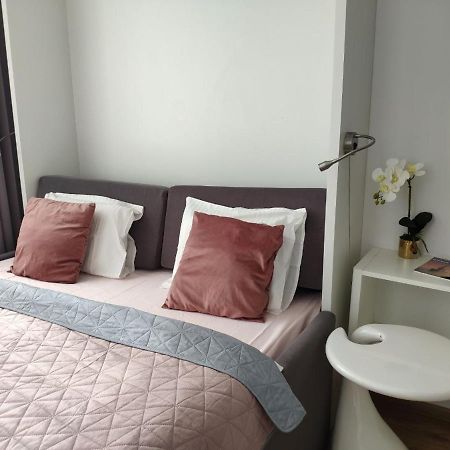Apartamenty Aleje Jerozolimskie Varşovia Exterior foto